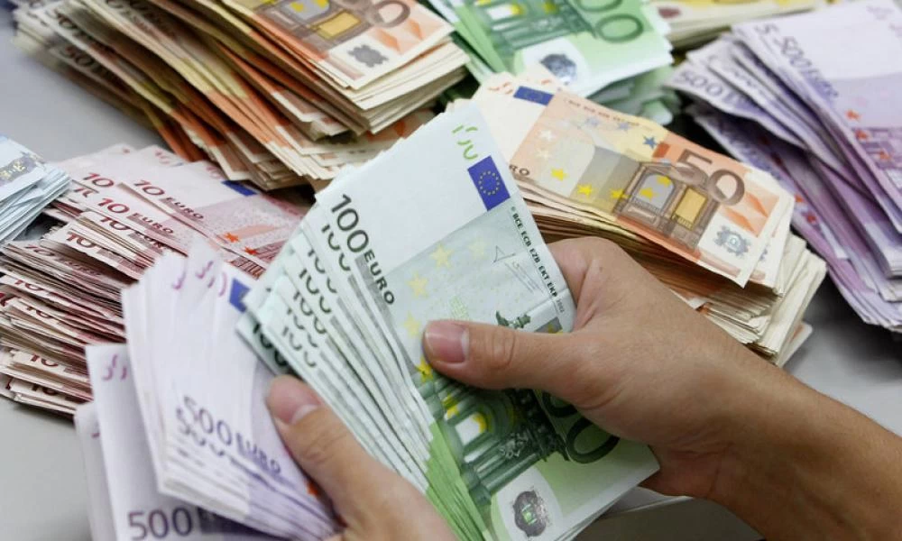 ΟΠΕΚΑ: Καταβάλλονται σήμερα επίδομα παιδιού, στέγασης, ΚΕΑ